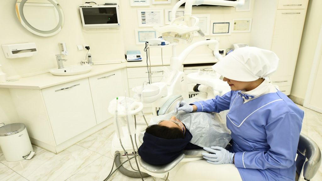 بهترین دندانپزشک اصفهان بیلیچینگ اصفهان