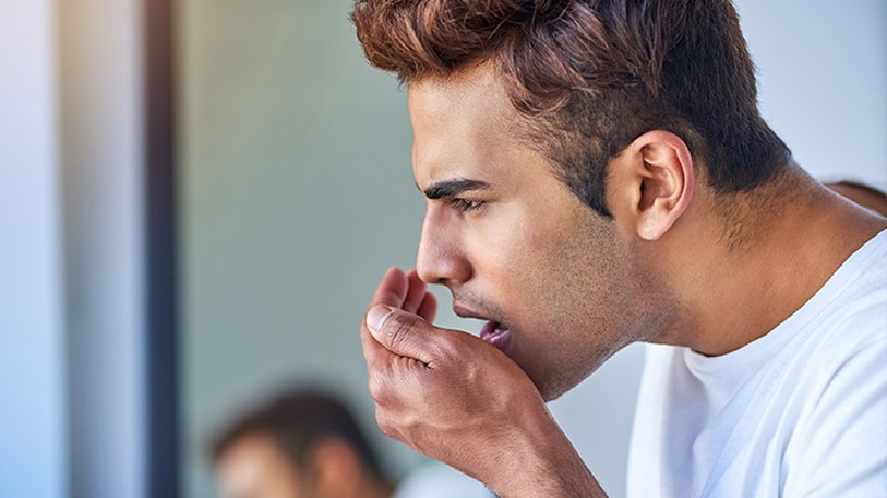 بهترین دندانپزشک اصفهان | بوی بد دهان