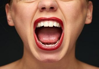 بهترین دندانپزشک اصفهان |درمان بوی بد دهان