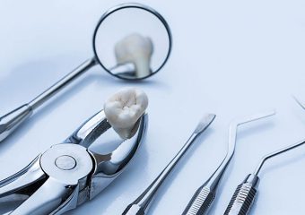 ابزارهای دندانپزشکی برای درمان ریشه دندان | بهترین دندانپزشک زیبایی اصفهان