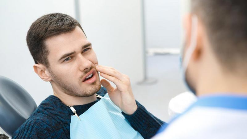 علل توجه به درد دندان عقل چیست؟ | بهترین ایمپلنت اصفهان