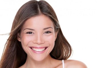 بهترین ایمپلنت اصفهان | بهترین دندانپزشک زیبایی اصفهان | دکتر ندا مکانیک | درمان انواع لبخند لثه ای | بهترین دندانپزشک زیبایی اصفهان