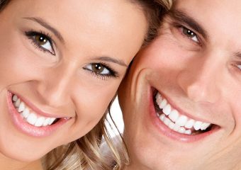 روش بروساژ کردن دندانها | بهترین دندانپزشک زیبایی اصفهان