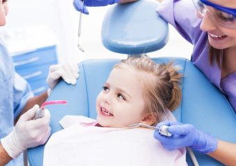 ضرورت انجام روکش دندان کودکان | بهترین دندانپزشک اصفهان