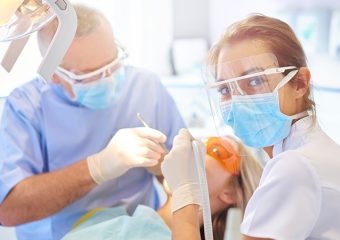 جراحی وستیبولوپلاستی | بهترین دندانپزشک اصفهان