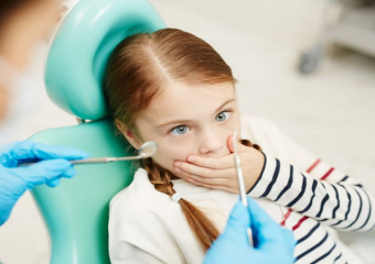 مزایا و معایب دندانپزشکی کودکان تحت بیهوشی عمومی | بهترین دندانپزشک اصفهان - بهترین ایمپلنت اصفهان - بهترین دندانپزشک زیبایی اصفهان - بهترین دندانپزشک کودکان اصفهان