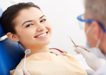 بهترین ایمپلنت اصفهان | بهترین دندانپزشک زیبایی اصفهان | دکتر مکانیک | بهترین دندانپزشک اصفهان | بهترین دندانپزشک کودکان اصفهان | ژل بی حسی لثه