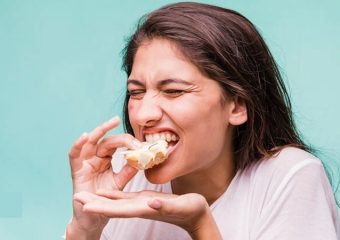 بهترین ایمپلنت اصفهان | بهترین دندانپزشک زیبایی اصفهان | عوارض جویدن غذا با دندان های یکطرف | بهترین دندانپزشک اصفهان | دکتر ندا مکانیک