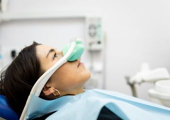 بهترین ایمپلنت اصفهان | بهترین دندانپزشک زیبایی اصفهان | افراد نیازمند به دندانپزشکی با آرامبخش | بهترین دندانپزشک کودکان اصفهان | دکتر ندا مکانیک