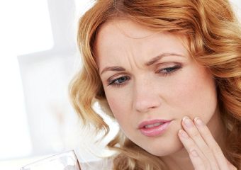 بهترین ایمپلنت اصفهان | بهترین دندانپزشک زیبایی اصفهان | درمان‌های نوین برای حساسیت دنتینال در بیماران بزرگسال | بهترین دندانپزشک اصفهان | دکتر ندا مکانیک