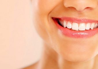 بهترین ایمپلنت اصفهان | ریمو کامپوزیت و جایگزینی با کامپوزیت لب شیشه‌ای | بهترین دندانپزشک زیبایی اصفهان | دکتر ندا مکانیک