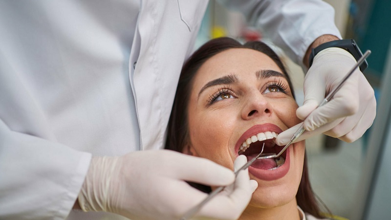 بهترین ایمپلنت اصفهان | بهترین دندانپزشک زیبایی اصفهان | بهترین دندانپزشک اصفهان | بهترین دندانپزشک کودکان اصفهان | مرتب‌سازی منظم دندان‌ها بدون ارتودنسی