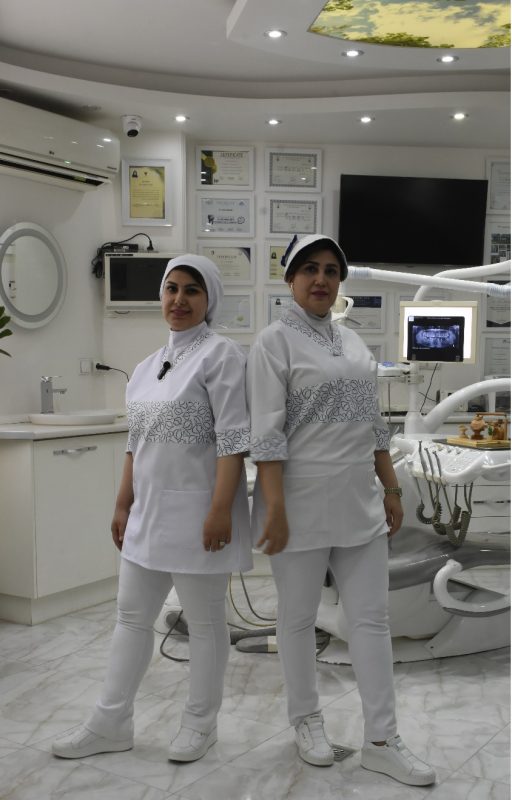 دکتر ندا مکانیک دکتر الناز مکانیک بهترین دندانپزشک اصفهان بهترین دندانپزشک زیبایی اصفهان بهترین ایمپلنت اصفهان