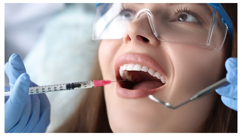 بهترین ایمپلنت اصفهان | بهترین دندانپزشک زیبایی اصفهان | دکتر مکانیک | بهترین دندانپزشک اصفهان | بهترین دندانپزشک کودکان اصفهان | بی‌حسی بدون سوزن