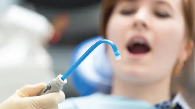 بهترین ایمپلنت اصفهان | بهترین دندانپزشک زیبایی اصفهان | دکتر مکانیک | بهترین دندانپزشک اصفهان | بهترین دندانپزشک کودکان اصفهان | اوزون درمانی در دندانپزشکی کودکان