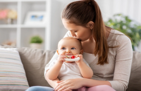 دندان درآوردن کودک مرحله‌ای مهم و چالش‌برانگیز