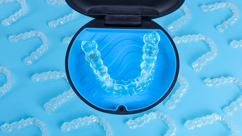 بهترین ایمپلنت اصفهان | بهترین دندانپزشک زیبایی اصفهان | بهترین دندانپزشک اصفهان | بهترین دندانپزشک کودکان اصفهان | فرآیند درمان در اینویزیلاین - ارتودنسی نامرئی